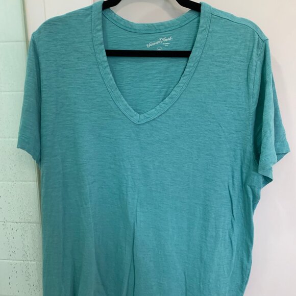 Women's Short Sleeve V-Neck T-Shirt - Universal Thread™ Aqua 2XL - Picture 1 of 3